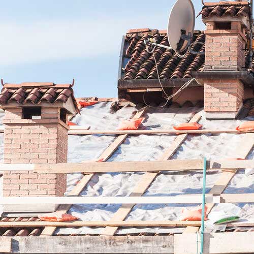 Is A Leaking Roof An Emergency Is A Leaking Roof An Emergency?