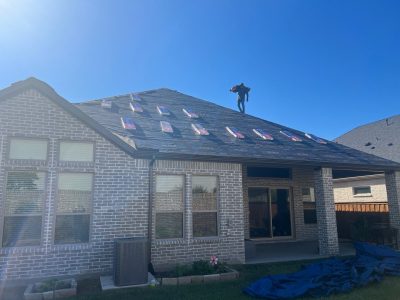 Roofer is doing repair in Allen, TX